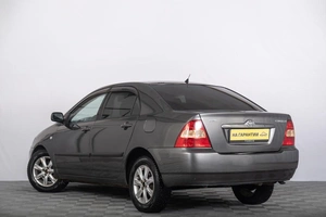 Седан Toyota Corolla 2004 года, 499000 рублей, Томск