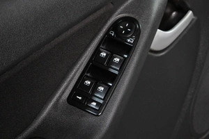 Хетчбэк ВАЗ (LADA) Kalina 2015 года, 589000 рублей, Сургут