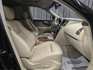 Внедорожник Infiniti FX37 2011 года, 1850000 рублей, Красноярск