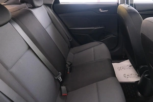Седан Hyundai Solaris 2017 года, 1299000 рублей, Омск