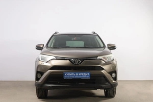 Внедорожник Toyota RAV4 2016 года, 2499000 рублей, Новосибирск