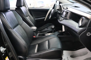 Внедорожник Toyota RAV4 2012 года, 1649000 рублей, Омск