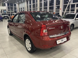 Седан Renault Logan 2012 года, 830000 рублей, Орёл