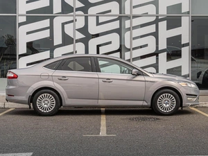 Седан Ford Mondeo 2011 года, 599000 рублей, Краснодар