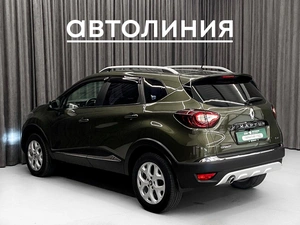 Внедорожник Renault Kaptur 2017 года, 1480000 рублей, Красноярск