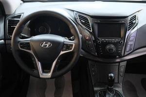 Седан Hyundai i40 2012 года, 1499000 рублей, Омск