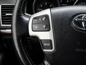 Внедорожник Toyota Land Cruiser 2012 года, 3450000 рублей, Краснодар