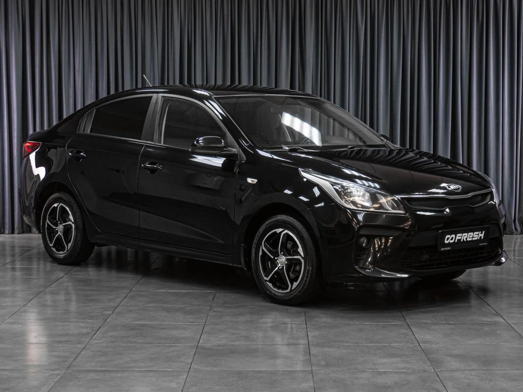 Седан Kia Rio 2017 года, 1359000 рублей, Тюмень