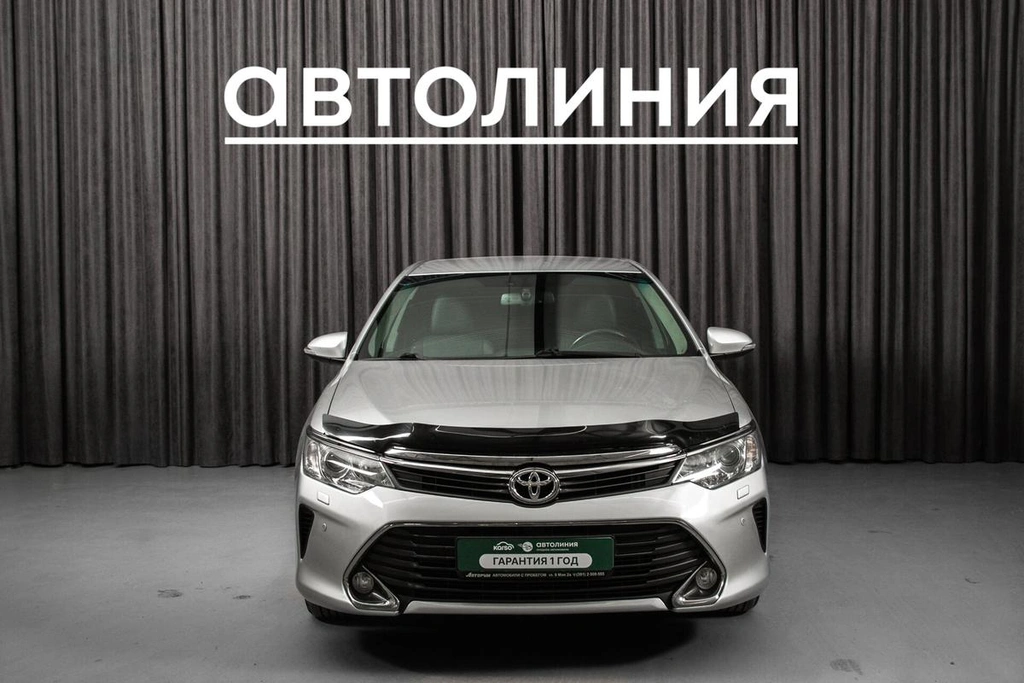 Седан Toyota Camry 2015 года, 1749000 рублей, Красноярск