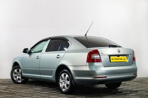 Лифтбек Skoda Octavia 2009 года, 949000 рублей, Сургут