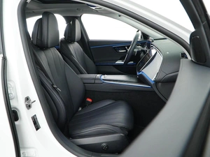 Седан Mercedes-benz E-класс 2024 года, 6615000 рублей, Москва