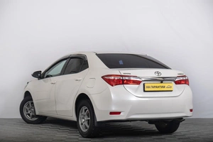 Седан Toyota Corolla 2014 года, 1359000 рублей, Томск