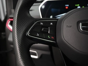 Внедорожник Geely Coolray 2024 года, 1898000 рублей, Ставрополь