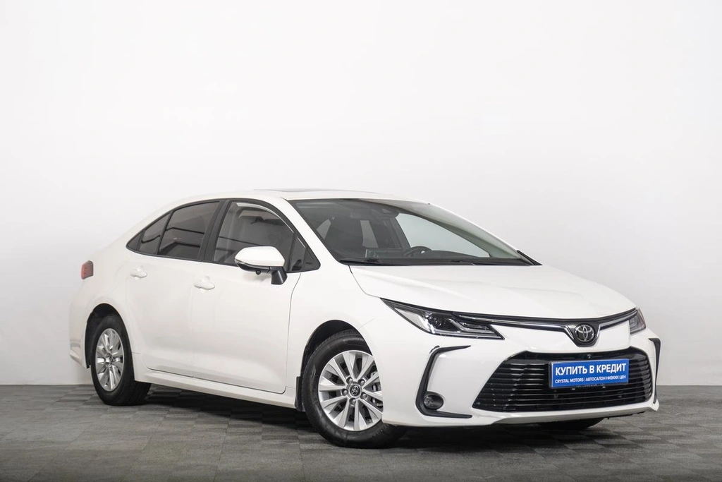 Седан Toyota Corolla 2021 года, 2139000 рублей, Томск