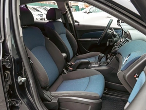 Хетчбэк Chevrolet Cruze 2012 года, 680000 рублей, Краснодар