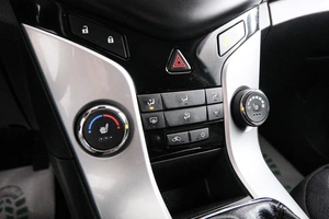 Хетчбэк Chevrolet Cruze 2013 года, 869000 рублей, Красноярск