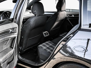 Универсал Volkswagen Golf 2018 года, 1874000 рублей, Кирилловка