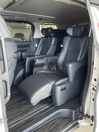 Минивэн Toyota Alphard 2019 года, 4097000 рублей, Солонцы