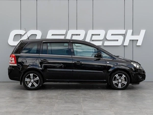 Минивэн Opel Zafira 2011 года, 699000 рублей, Краснодар