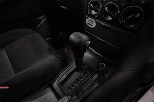 Хетчбэк Toyota Corolla Runx 2003 года, 639000 рублей, Новокузнецк