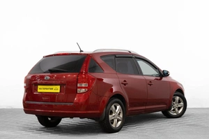Универсал Kia Ceed 2011 года, 759000 рублей, Барнаул