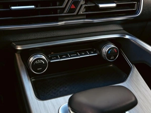 Внедорожник Geely Coolray 2023 года, 2049000 рублей, Краснодар