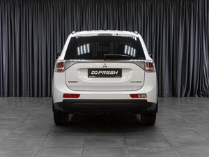 Внедорожник Mitsubishi Outlander 2013 года, 1643000 рублей, Тюмень