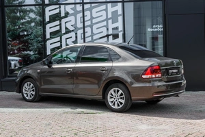 Седан Volkswagen Polo 2016 года, 999000 рублей, Ульяновск