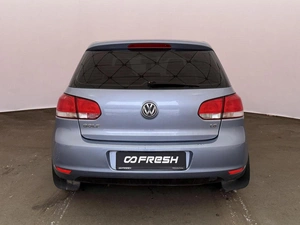Хетчбэк Volkswagen Golf 2011 года, 673000 рублей, Орёл