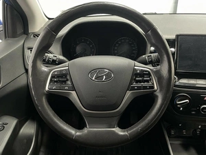Седан Hyundai Solaris 2020 года, 1597000 рублей, Красноярск