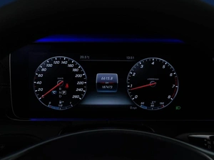 Седан Mercedes-benz E-класс 2017 года, 2699077 рублей, Москва