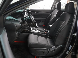 Седан Kia Cerato 2019 года, 1949000 рублей, Воронеж