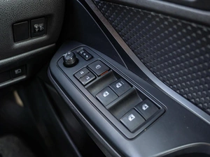 Внедорожник Toyota C-HR 2019 года, 1699000 рублей, Краснодар