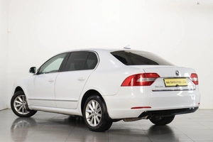 Лифтбек Skoda Superb 2014 года, 1379000 рублей, Челябинск