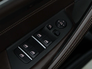 Седан BMW 5 серия 2019 года, 3883055 рублей, Москва