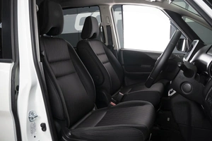 Минивэн Nissan Serena 2018 года, 1970000 рублей, Омск