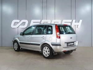 Хетчбэк Ford Fusion 2007 года, 399000 рублей, Воронеж