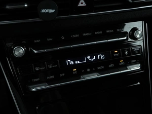 Седан Kia K7 2019 года, 2649077 рублей, Москва
