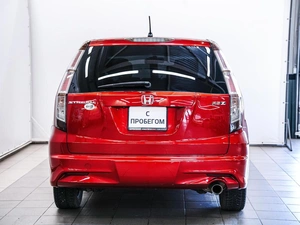 Минивэн Honda Stream 2009 года, 1199000 рублей, Красноярск