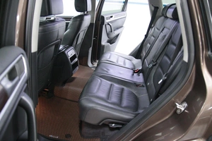 Внедорожник Volkswagen Touareg 2012 года, 2058000 рублей, Солонцы