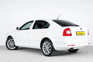 Лифтбек Skoda Octavia 2012 года, 1019000 рублей, Челябинск