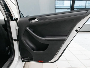 Седан Volkswagen Jetta 2014 года, 990000 рублей, Красноярск