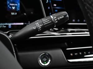 Внедорожник Cadillac Escalade 2023 года, 16999000 рублей, Кирилловка