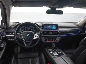 Седан BMW 7 серия 2016 года, 3349077 рублей, Москва