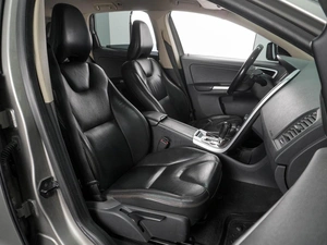 Внедорожник Volvo XC60 2011 года, 1115000 рублей, Воронеж