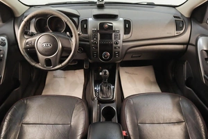 Седан Kia Cerato 2011 года, 1019000 рублей, Челябинск