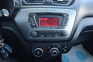 Хэтчбек Kia Rio 2014 года, 1000000 рублей, Мирное