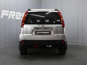 Внедорожник Nissan X-Trail 2010 года, 1270000 рублей, Омск