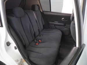 Хетчбэк Nissan Tiida 2011 года, 574000 рублей, Воронеж