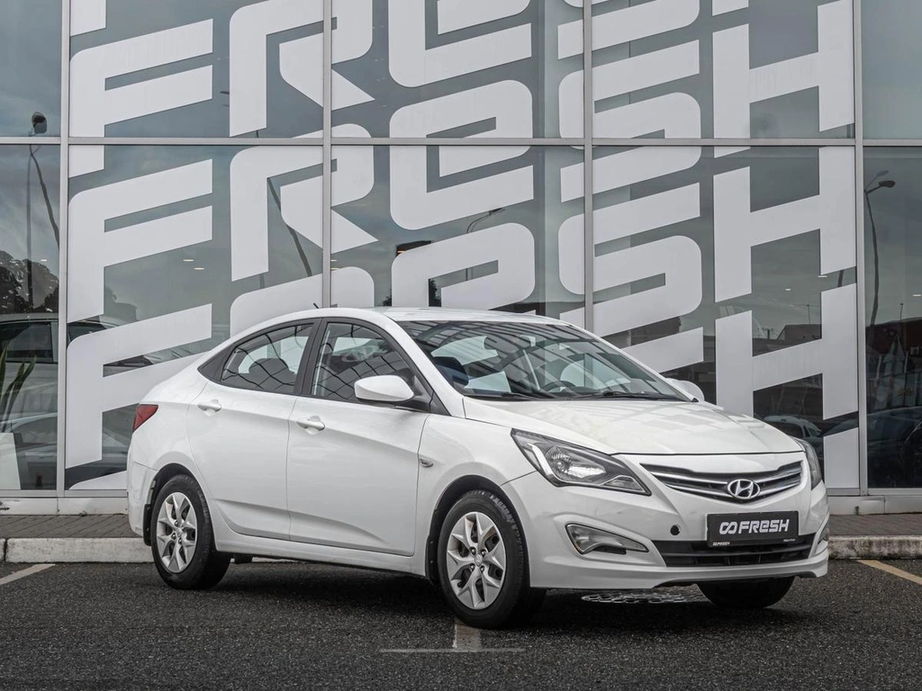 Седан Hyundai Solaris 2015 года, 880000 рублей, Краснодар